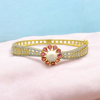 "Princess Charm Pearl Bracelet - JPFEB-25-037 - Click here to View more details about this Product